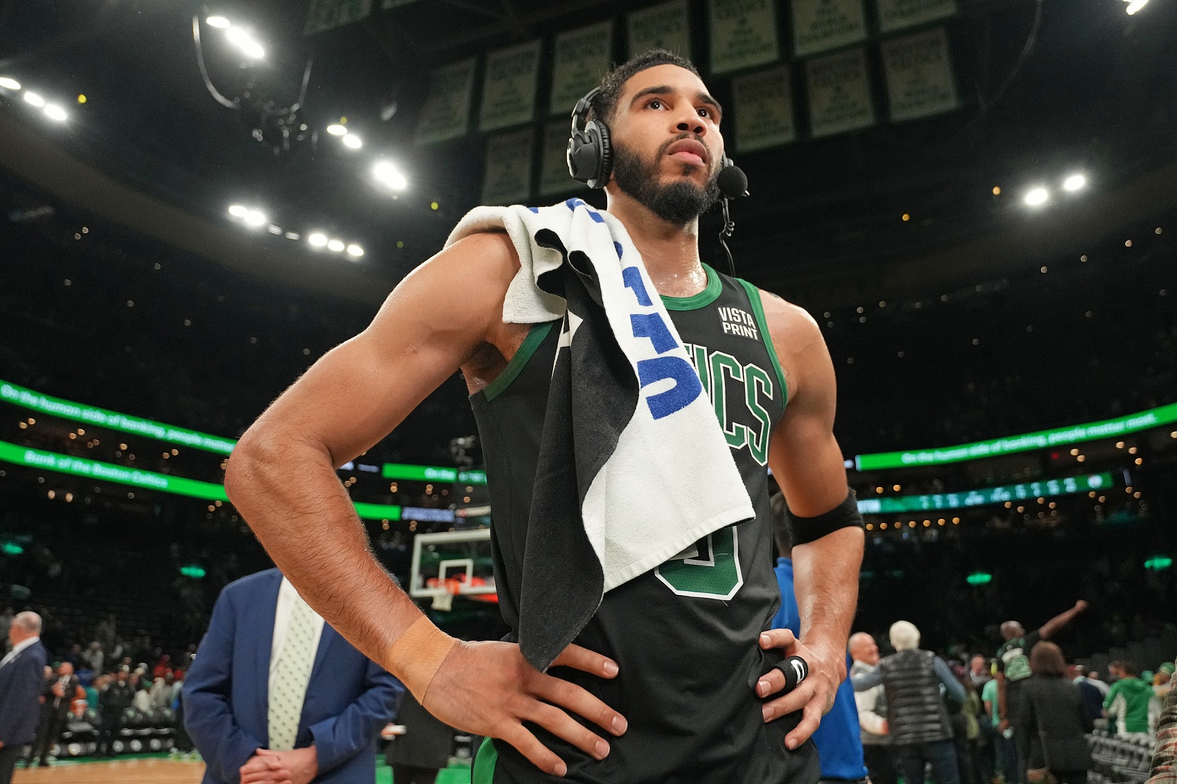  塔图姆在德国队比赛中大胜,回归赛场引发热议了吗 